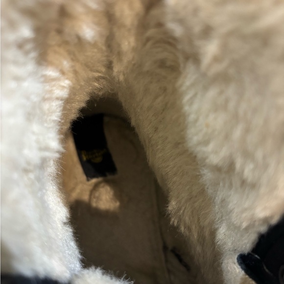 Dr Martens 1460 Serena Faux Fur Lined Boots - Picture 11 of 14